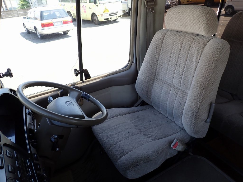 1993 TOYOTA Coaster